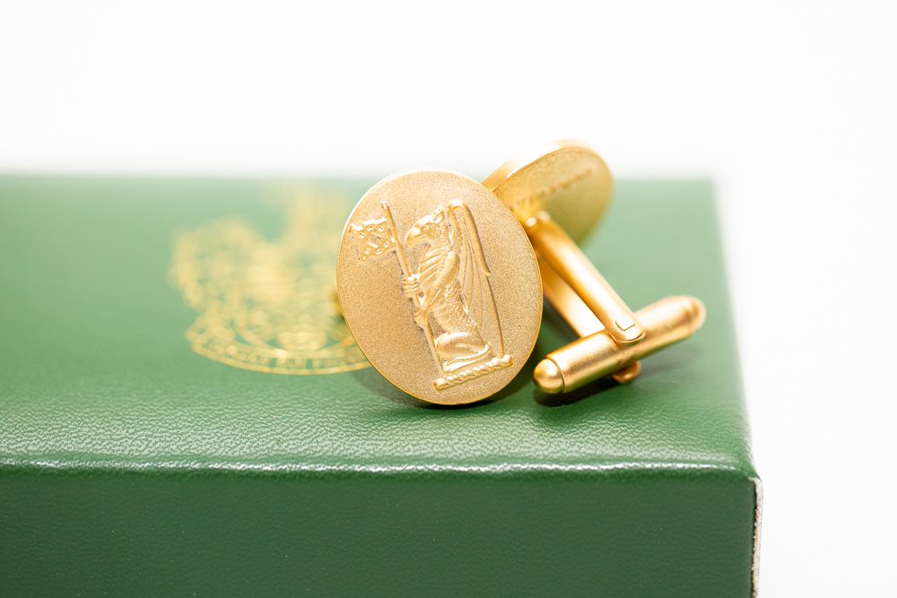 OM Gryphon Cufflinks - Gold colour