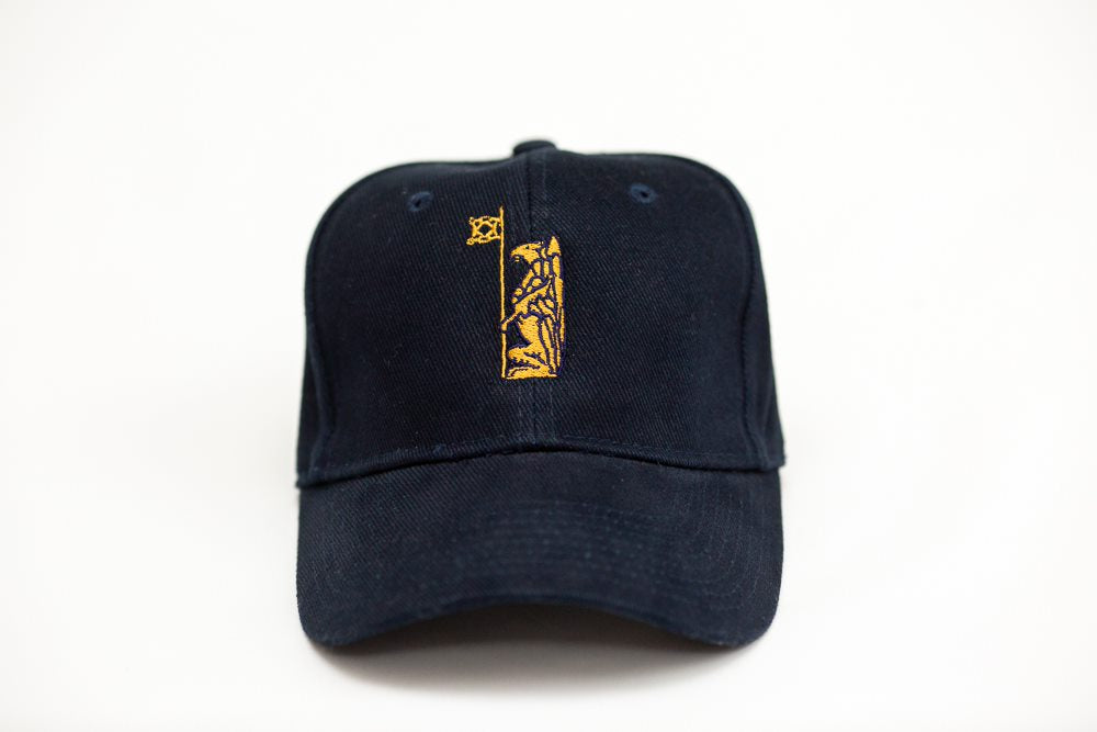 OM Gryphon Cap